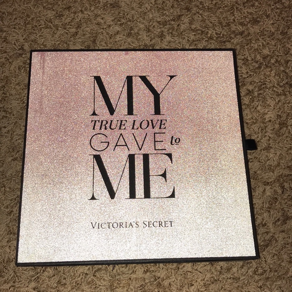 VS 12 Days of Christmas